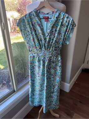NWOT Sundance Silk Light Blue Floral V-neck dress